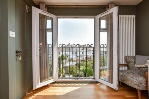 Internal Lifestyle Photograph