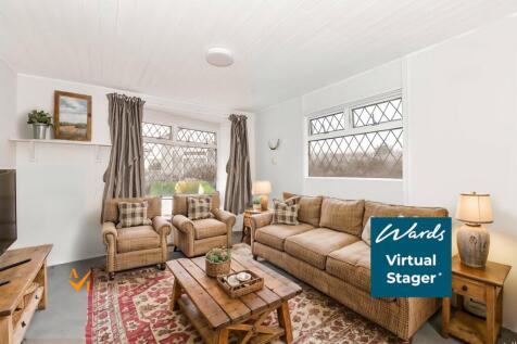 Lounge (Farmhouse Style)