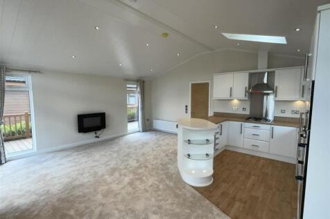 Kitchen/Dining/Lounge