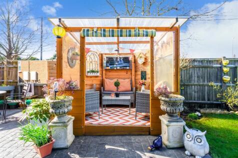 Workshop/Outbuildings