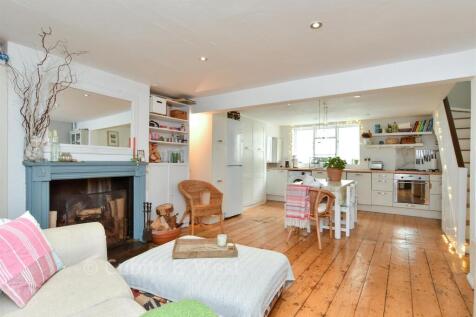 Lounge/ Kitchen/ Diner