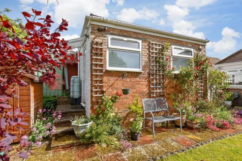 Workshop/Outbuildings