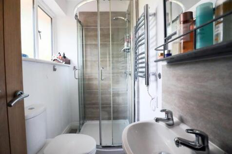 Ensuite Shower Room.jpg