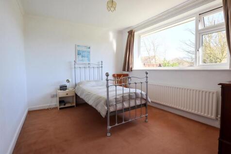 Bedroom 2.jpg