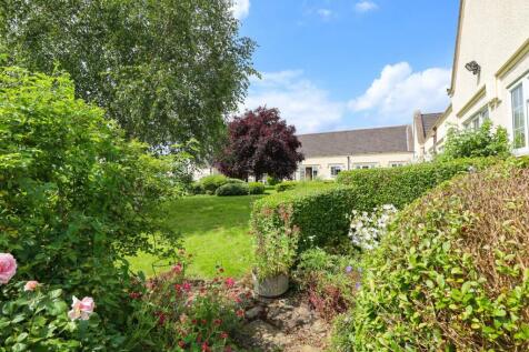 Front garden (3).jpg