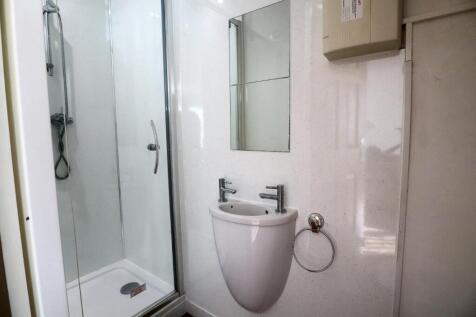 Shower room - WC.jpg