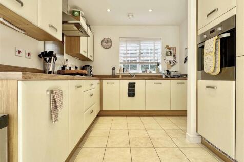 Kitchen.jpg