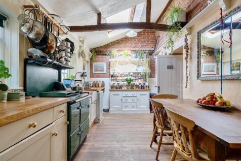 8-681fbc772d43e-1289389-ARW-8 .jpg