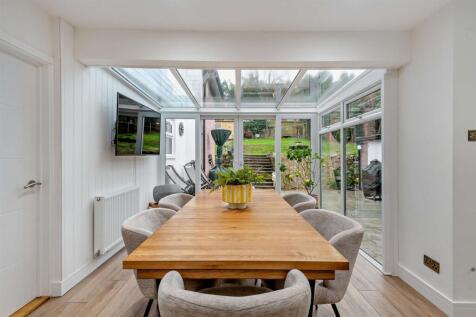8635916-interior10-800.jpg