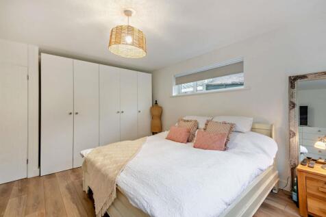 8635916-interior15-800.jpg