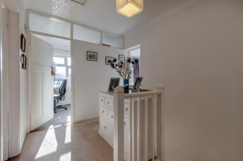 8638488-interior23.jpg