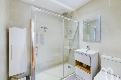 Bedroom One En-suite