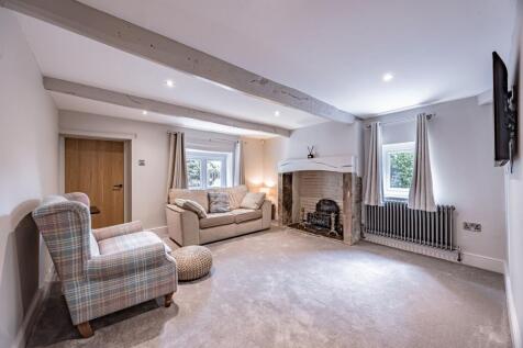 Snug Lounge - The cottage