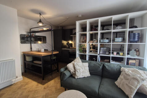 Open Plan Living/Kitchen/Diner