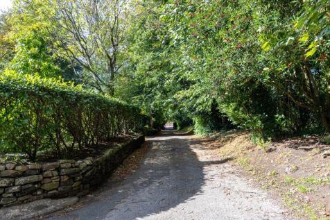 Street - Greetby Hill