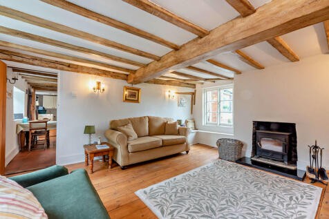 8603008-interior0...