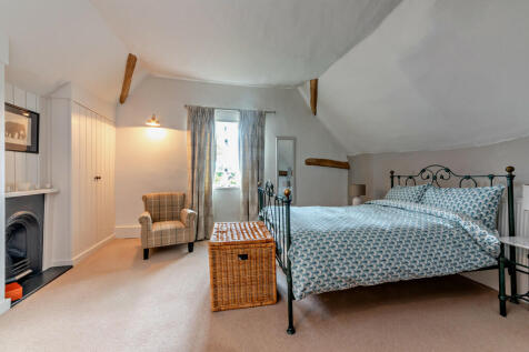 8603008-interior0...