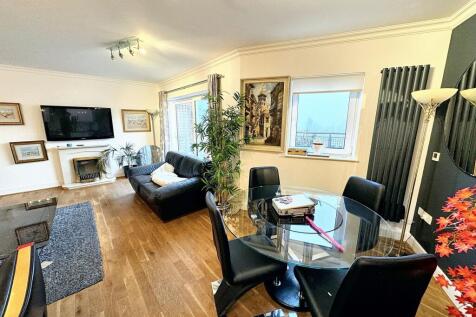 Lounge / Diner