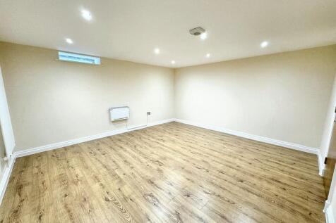 Bedroom/Reception Room