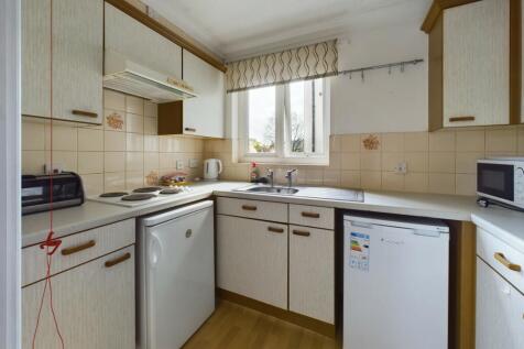 CAM02545G0-PR0139-STILL002