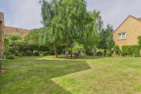 CAM02545G0-PR0466-STILL007