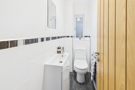 CAM02519G0-PR0325-STILL006