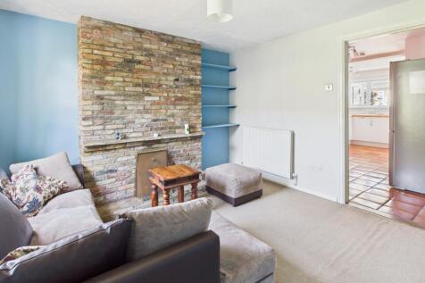 CAM02519G0-PR0336-STILL011