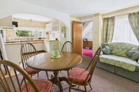 CAM02545G0-PR0508-STILL004