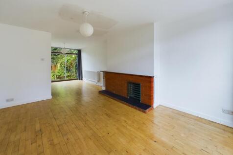 CAM02545G0-PR0239-STILL003