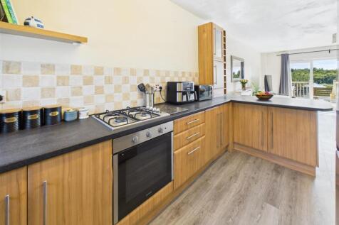 Kitchen / Diner / Lounge