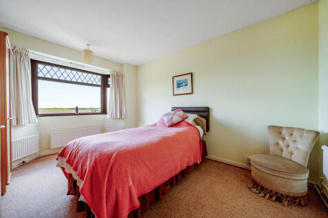 1294249-3-682f595...