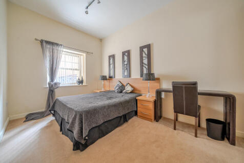 1313049-12-6874e1...