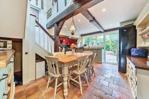 1326106-4-6877836...