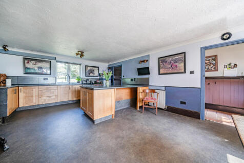 1335779-18-689f61...