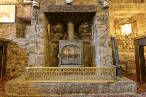 Main Building - Snug/office