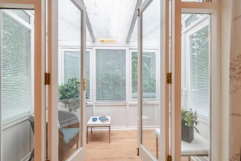 8635909-interior15.jpg