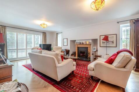 8544908-interior16.jpg