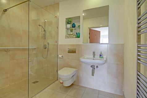 ensuite shower room
