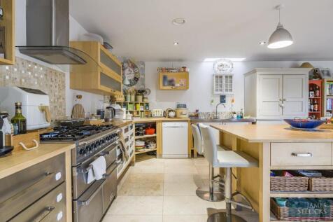 Open plan living kitchen