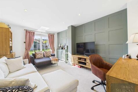 Family Room/Study