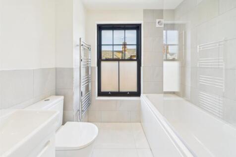 Contemporary Open-Plan Living