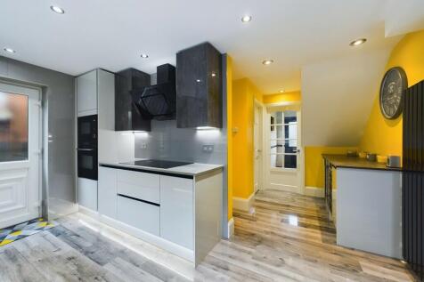 CAM02060G0-PR0192...