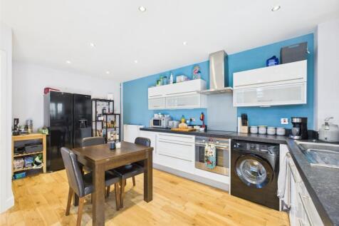 Modern kitchen blending character and contemporary