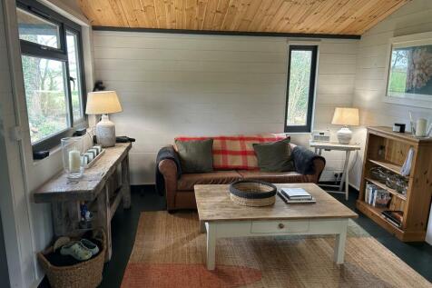 The Cabin - Living Room