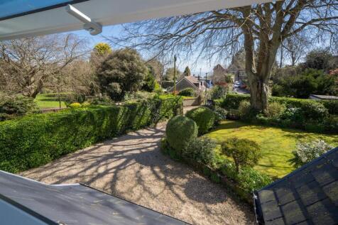 Views of South Facing Garden