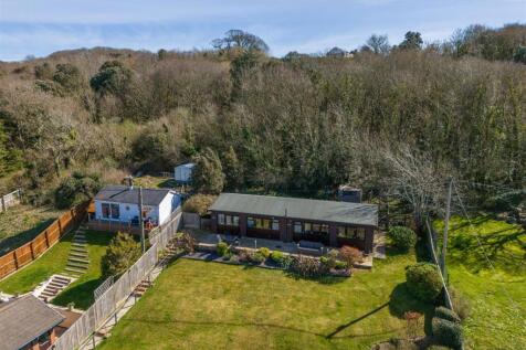 Garden &amp; Lodges