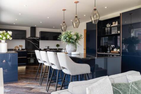 Kitchen/Dining/Family