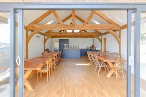 0033outbuildinginternal5.jpg