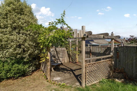 1328940-3-6888e2d...