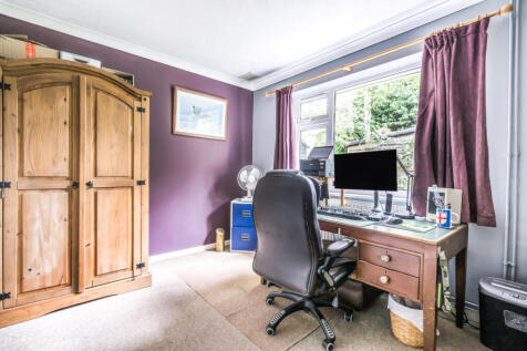 1355797-10-68caf6...